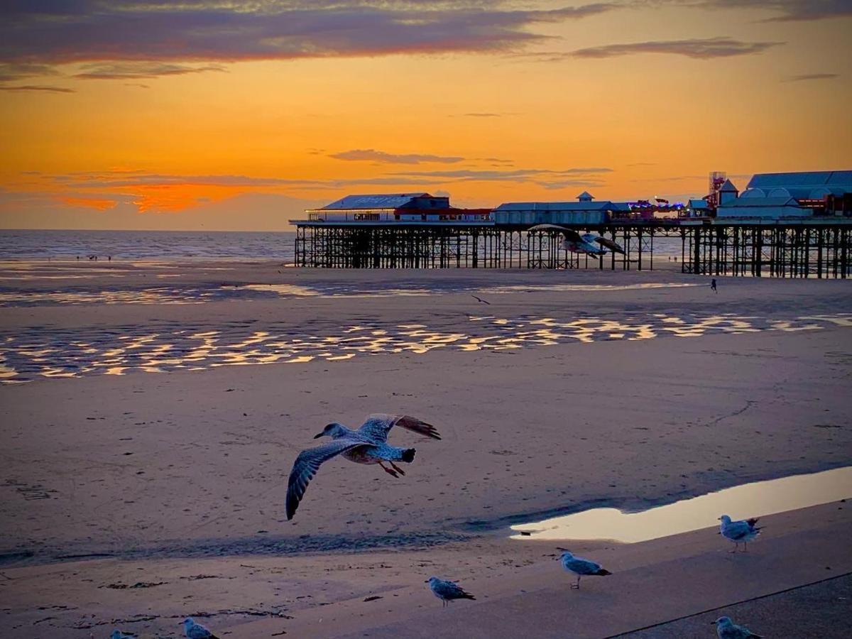 Craig-Y-Don Hotel Blackpool Eksteriør billede